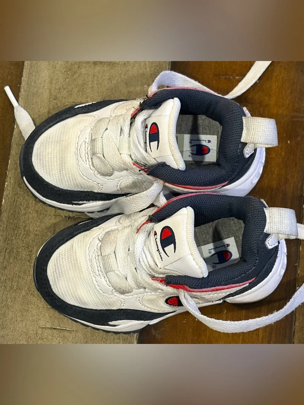 Champion Retro Shoes White/Blue/Red Shoes Sz 5T